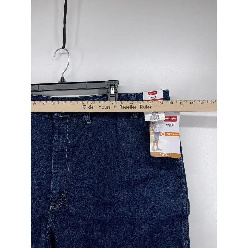 WRANGLER MEN'S CARPENTER DARK BLUE‎ JEAN SHORTS Size 48 Inseam 10” NEW Irregular